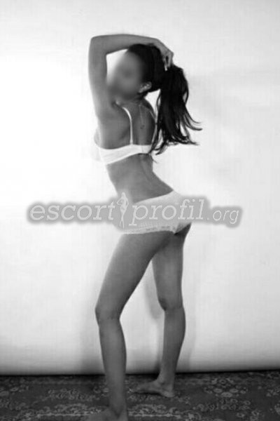 Foto Escort Esther 2 - Biella