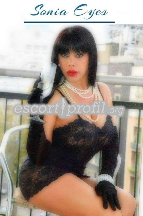 Foto Escort Sonya Eyes 7 - Milano