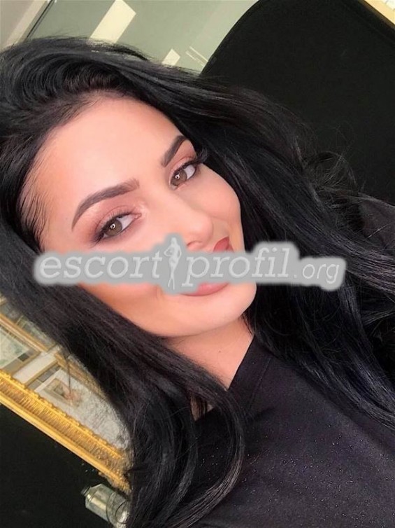 Foto Escort Raffaella 3 - Roma